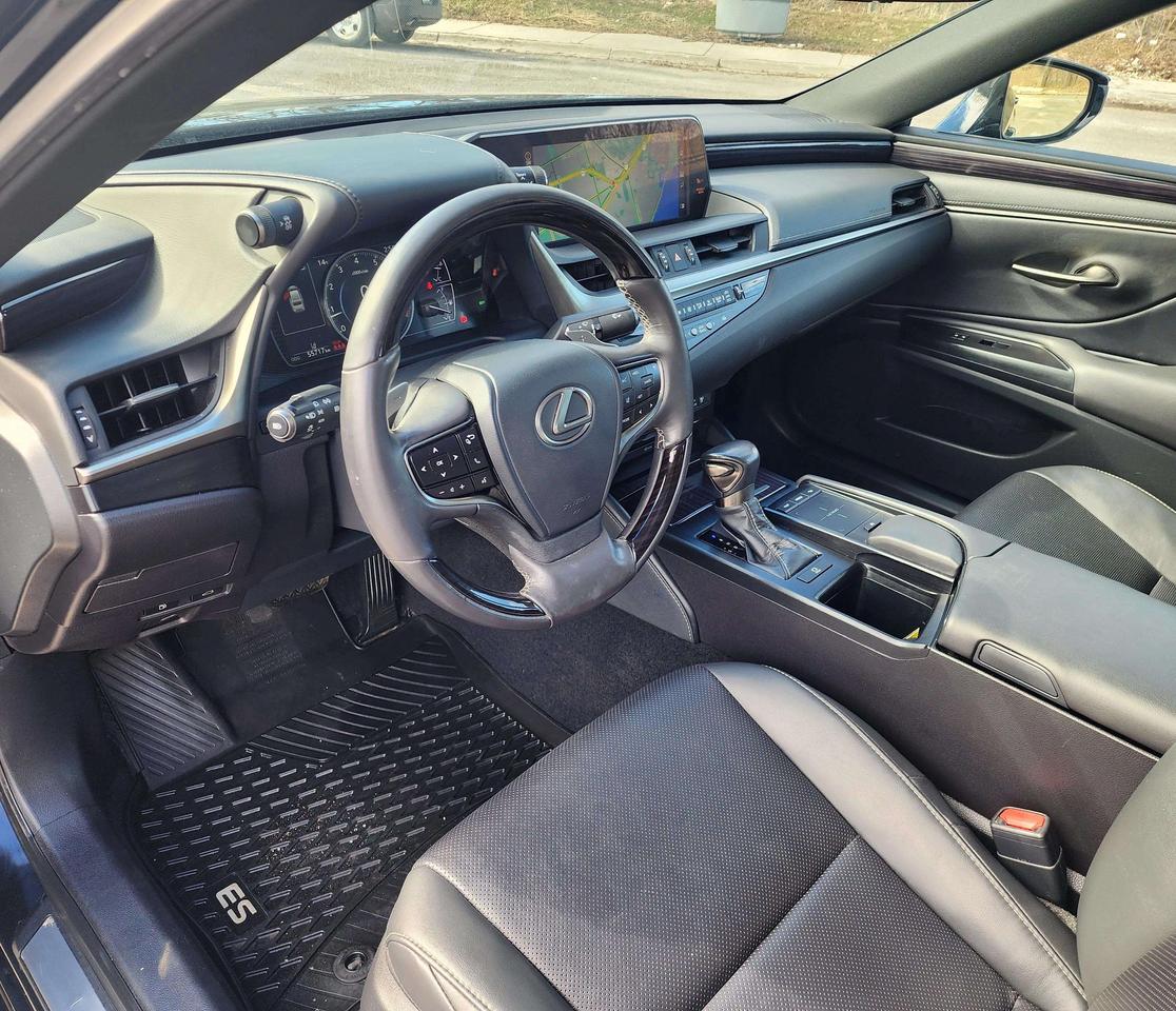 2020 Lexus ES 350 Premium | No Accidents! Photo4