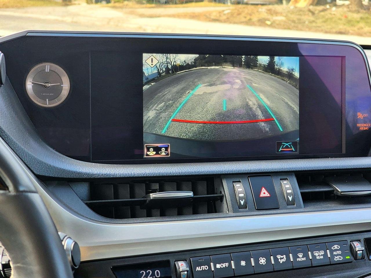 2020 Lexus ES 350 Premium | No Accidents! Photo