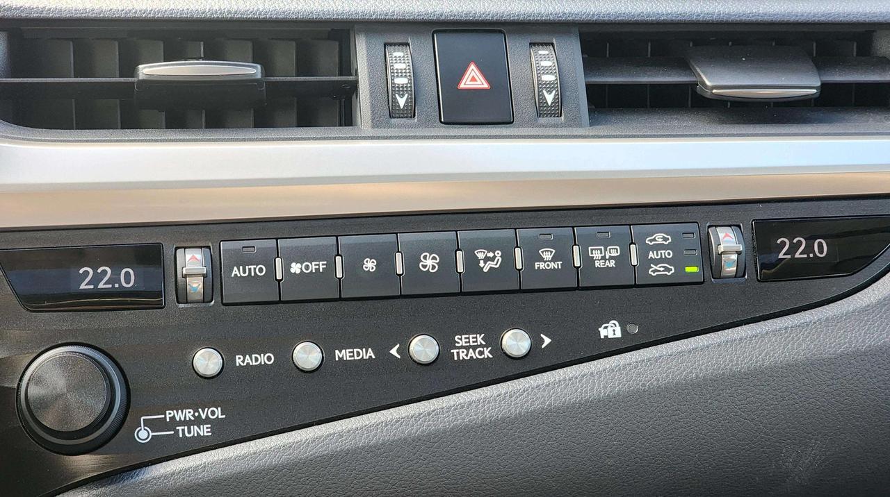 2020 Lexus ES 350 Premium | No Accidents! Photo