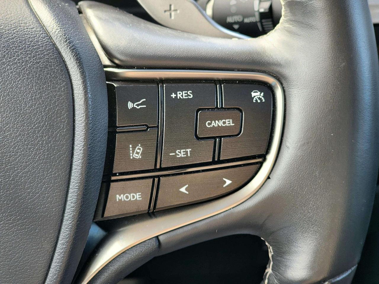 2020 Lexus ES 350 Premium | No Accidents! Photo