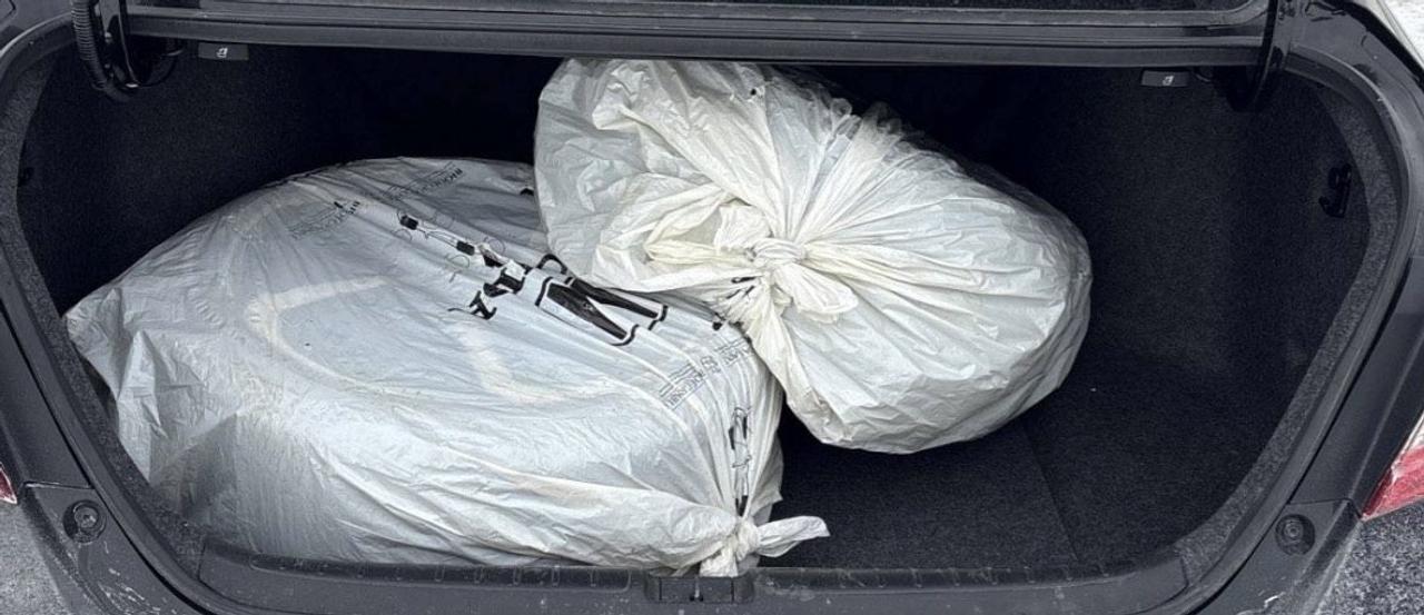 2018 Honda Accord Sport | LEATHER | SUNROOF | NO ACCIDENT Photo