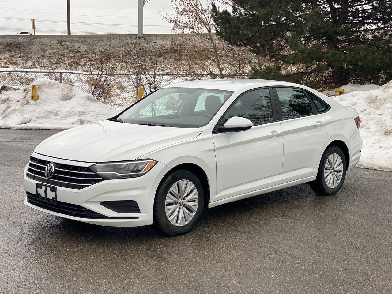 2019 Volkswagen Jetta SE Photo0