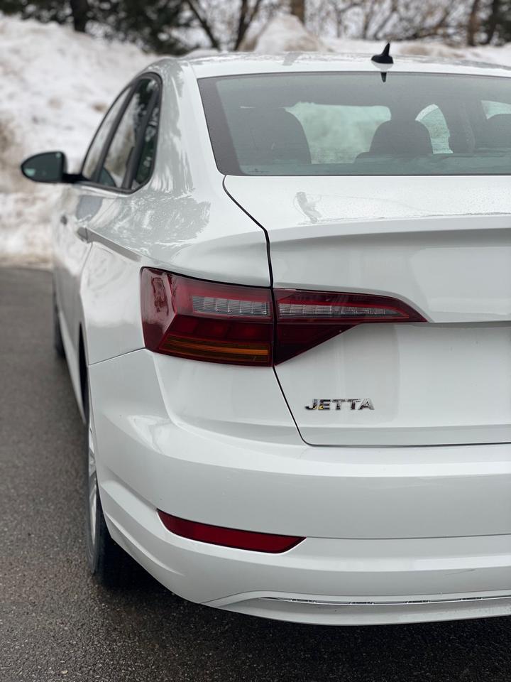 2019 Volkswagen Jetta SE Photo