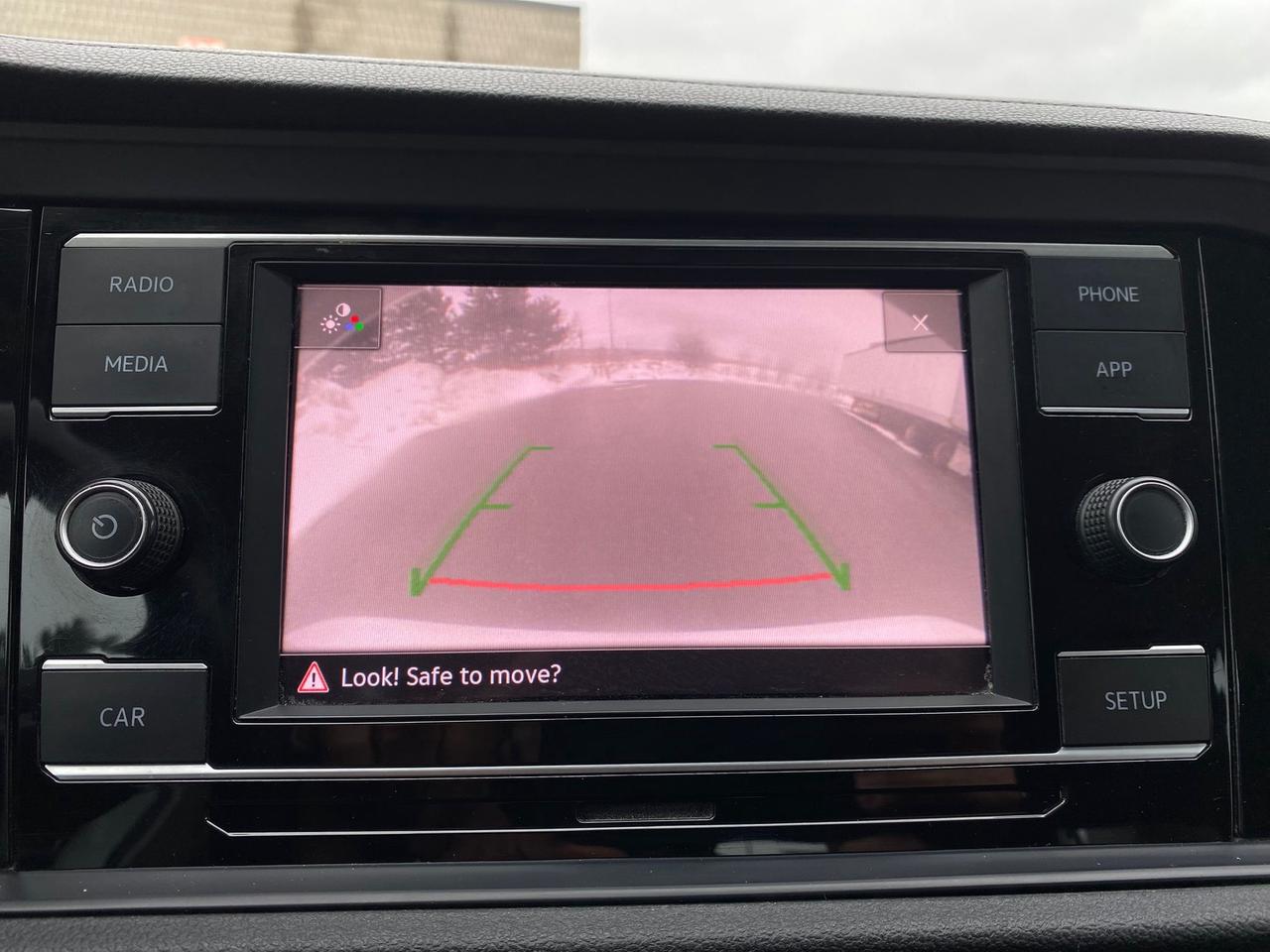 2019 Volkswagen Jetta SE Photo