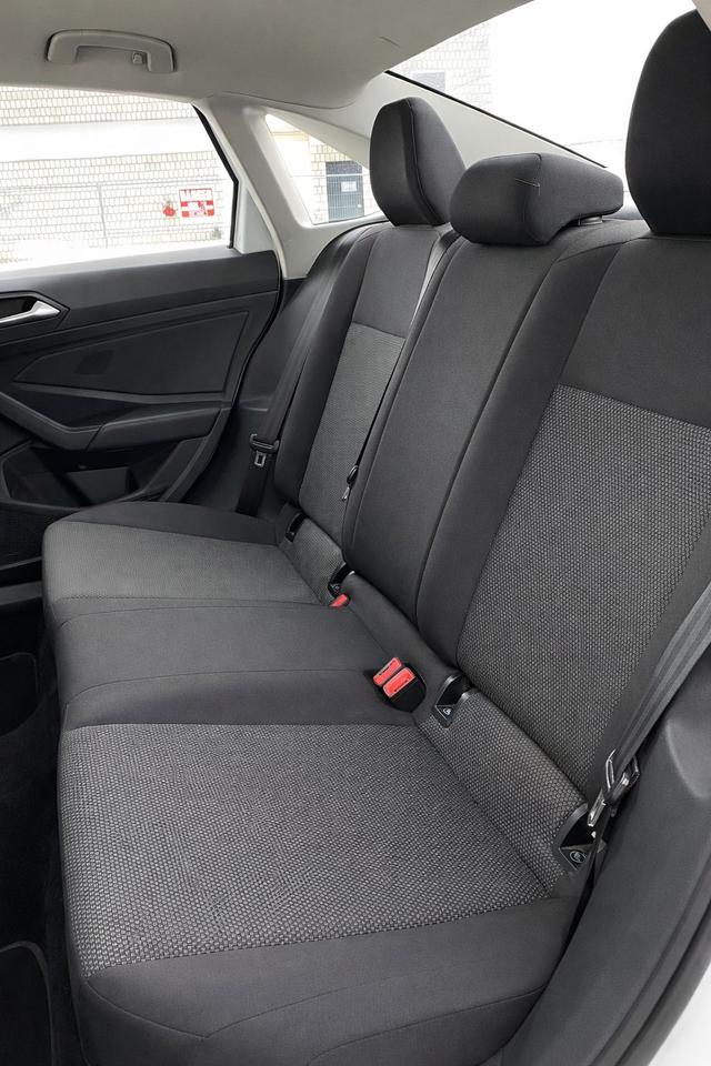 2019 Volkswagen Jetta SE Photo