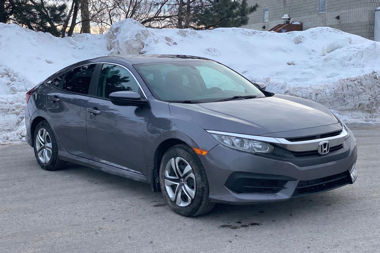 2018 Honda Civic LX Photo2