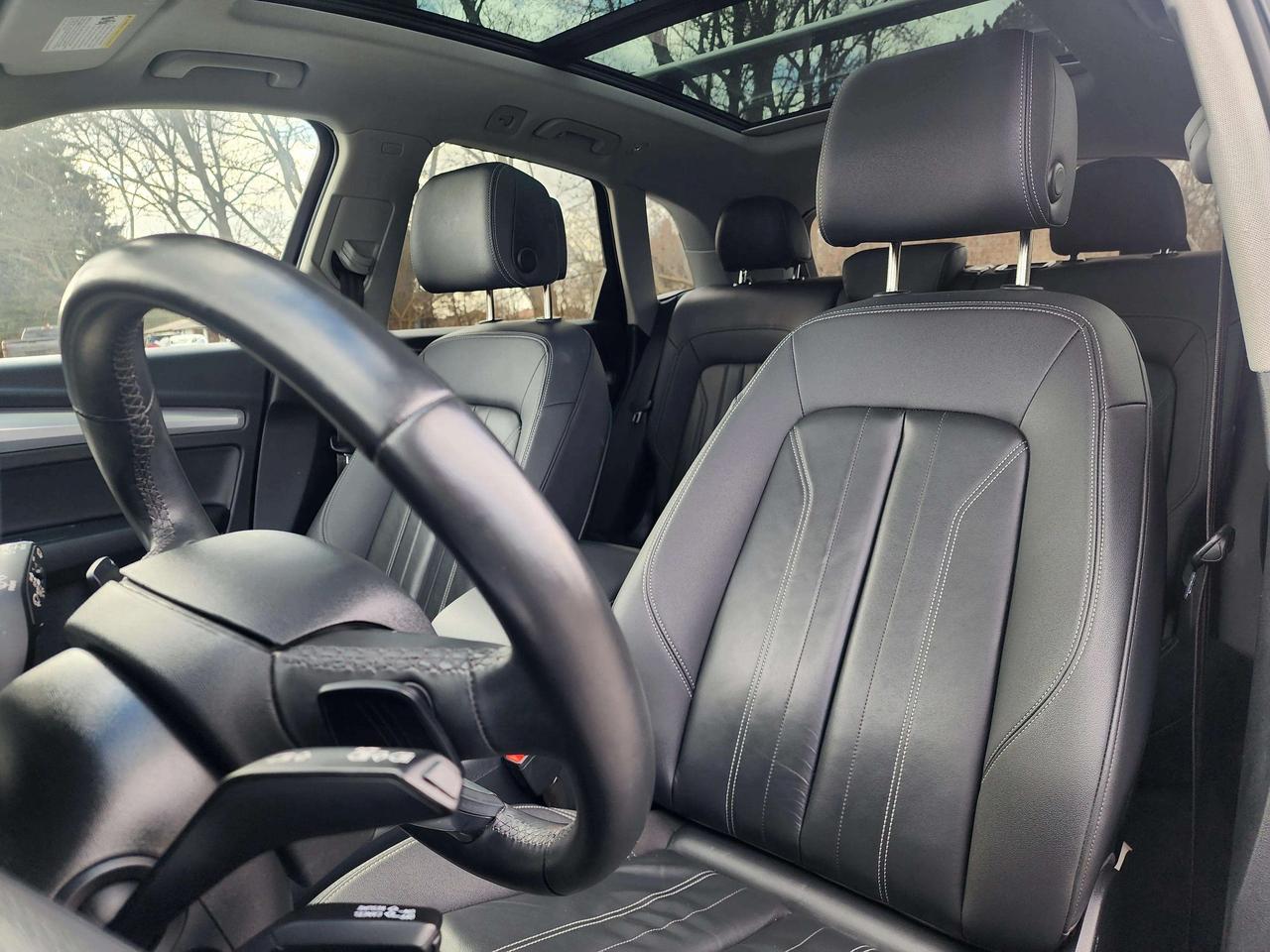 2023 Audi Q5 Technik w/S-Line Pkg | No Accidents! Photo