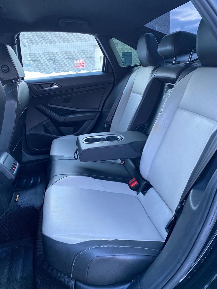 2019 Volkswagen Jetta HIGHLINE RLINE | FULLY LOADED | LEATHER | PANOROOF Photo