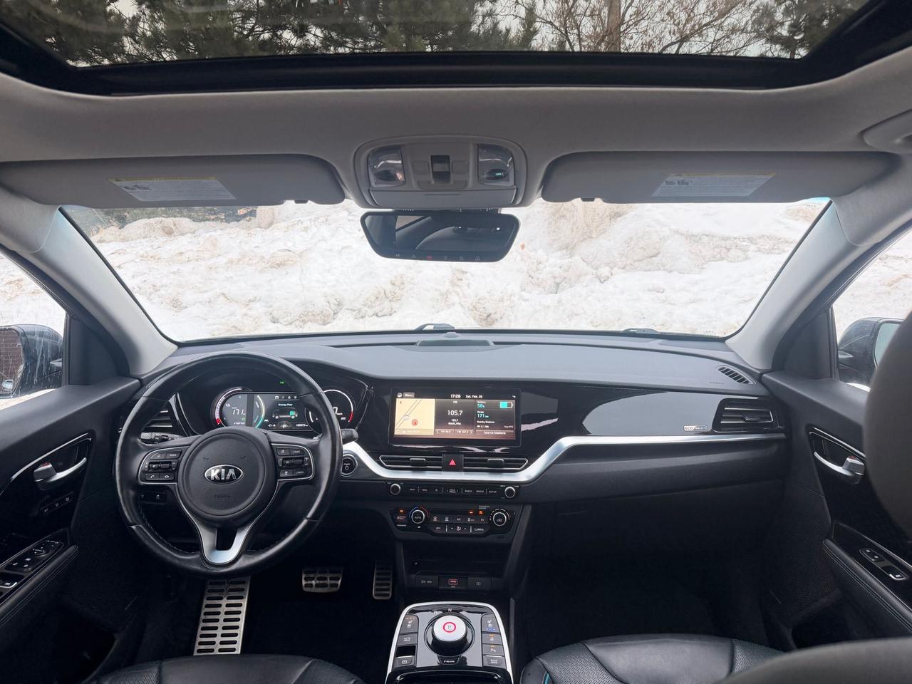 2020 Kia Niro EV SX Touring |NO ACCIDENT | LEATHER | SUNROOF Photo