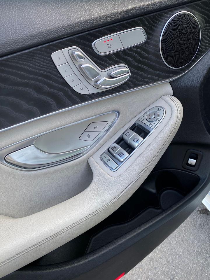 2016 Mercedes-Benz C-Class C300 | AMG PKG | PANO | NAVI | LOADED Photo