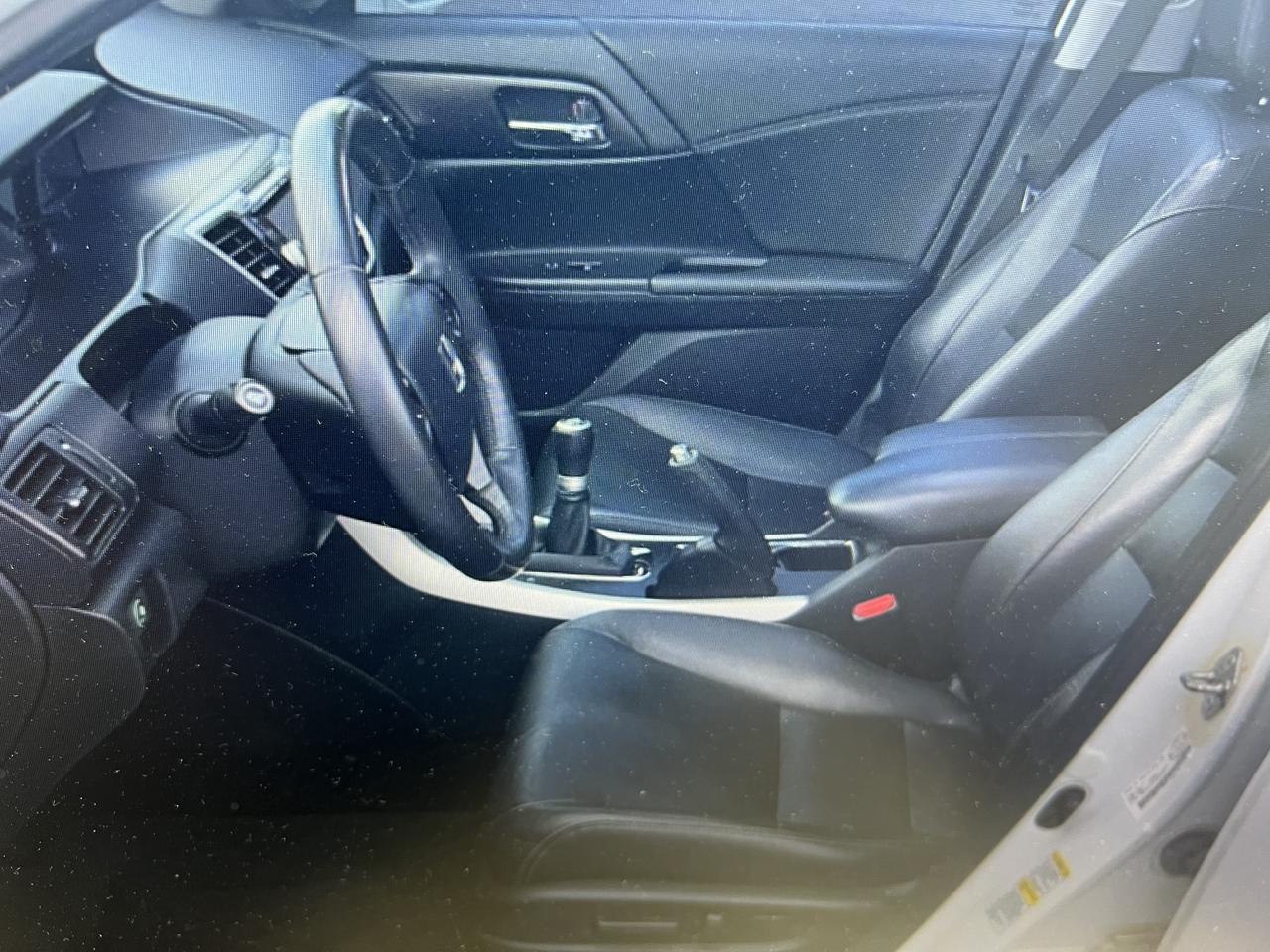 2015 Honda Accord Touring Photo