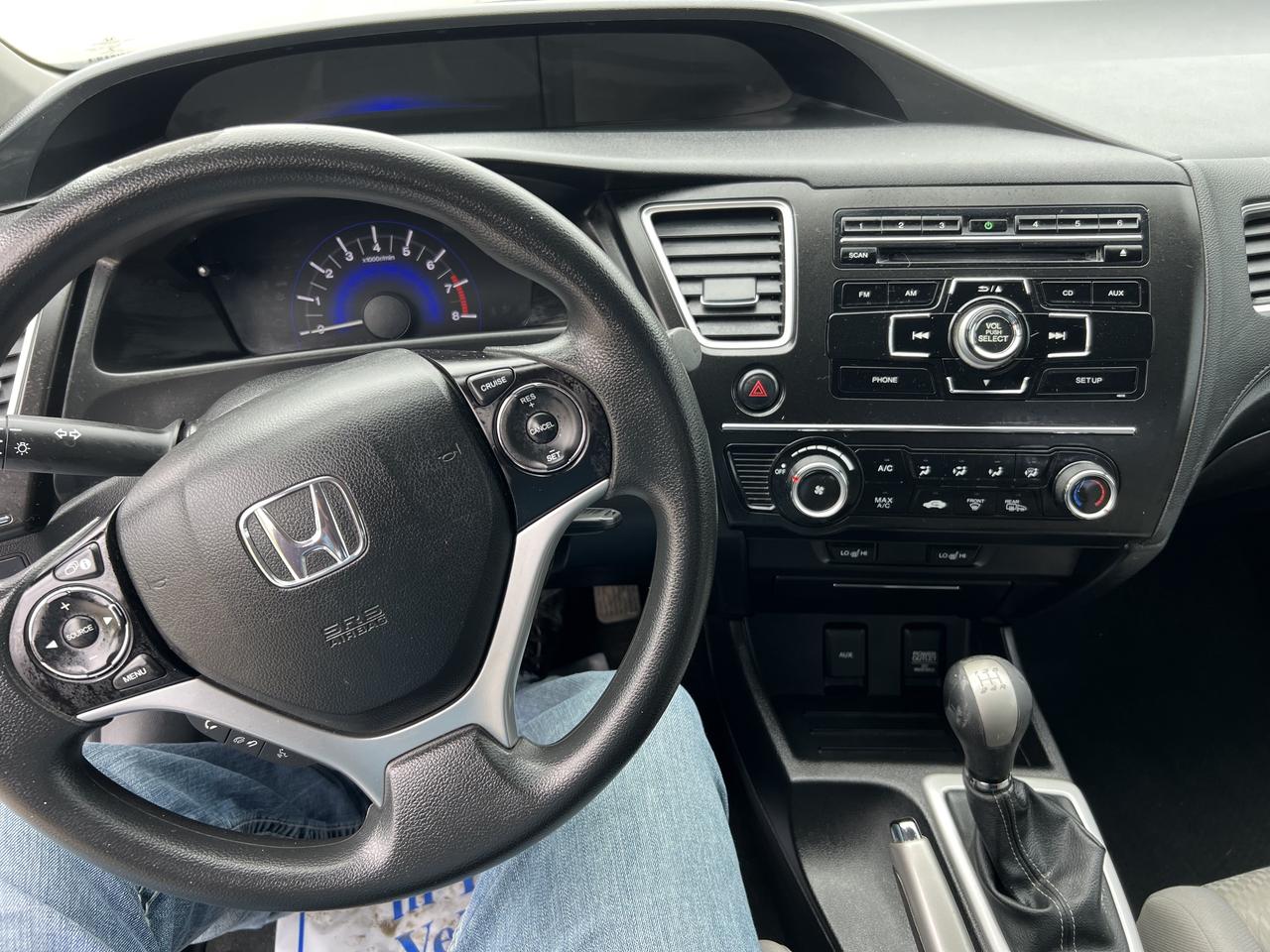 2015 Honda Civic LX Photo