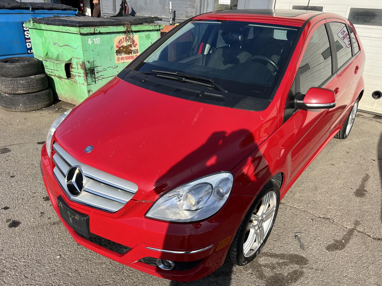 2011 Mercedes-Benz B-Class B200 Photo