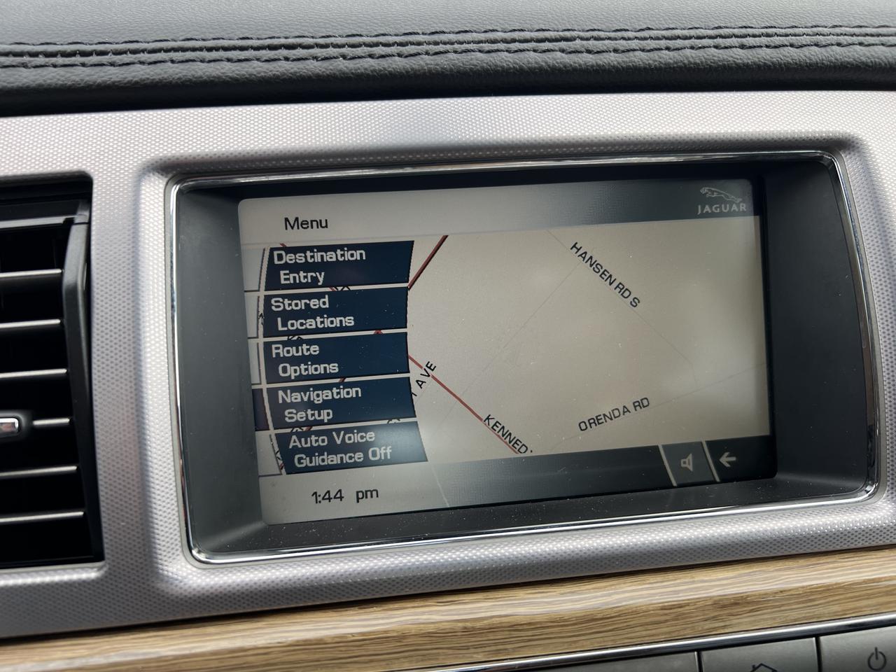 2009 Jaguar XF Premium Luxury Photo