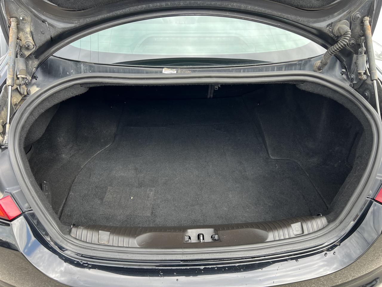 2009 Jaguar XF Premium Luxury Photo