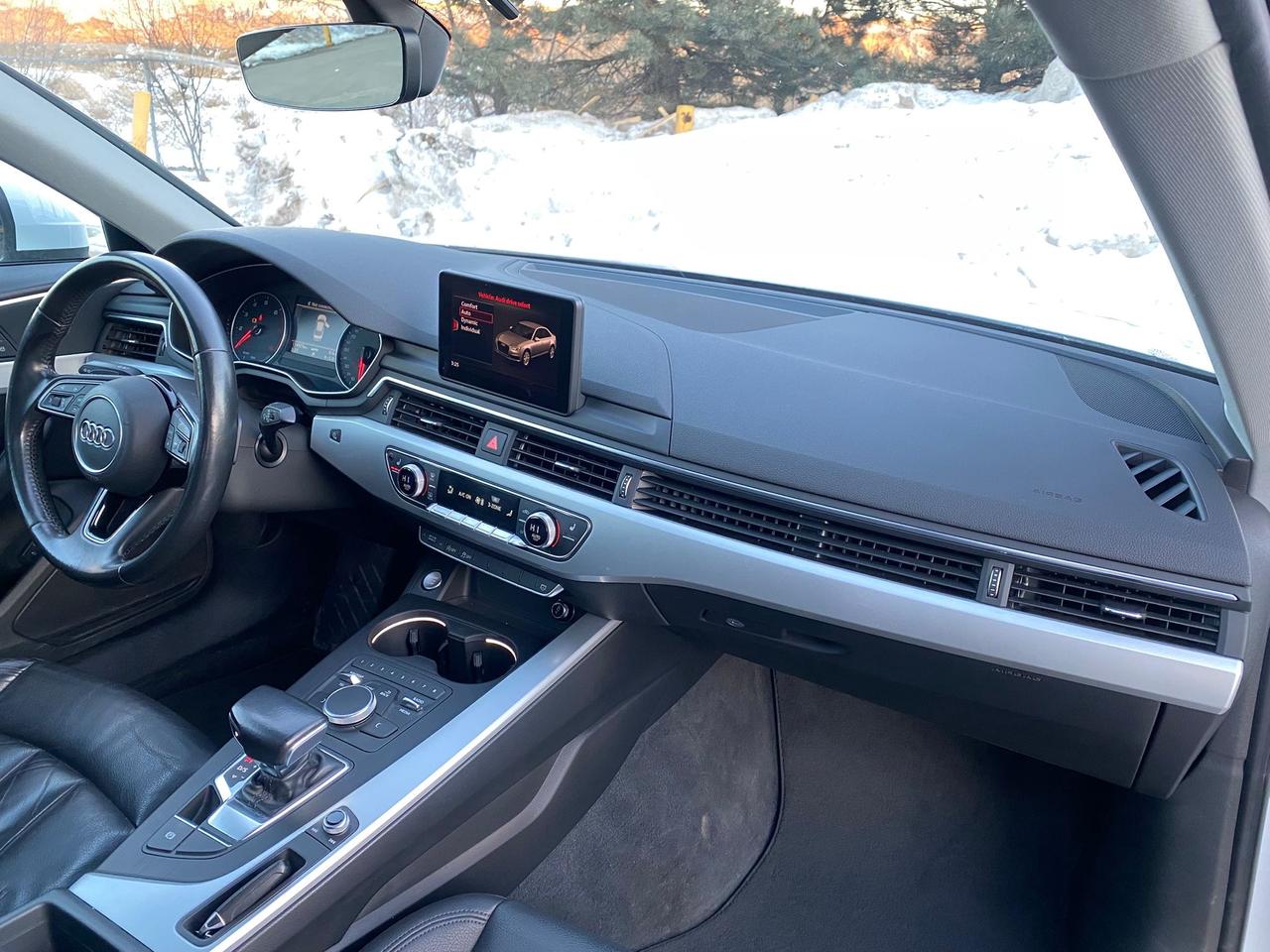 2017 Audi A4 Premium Photo