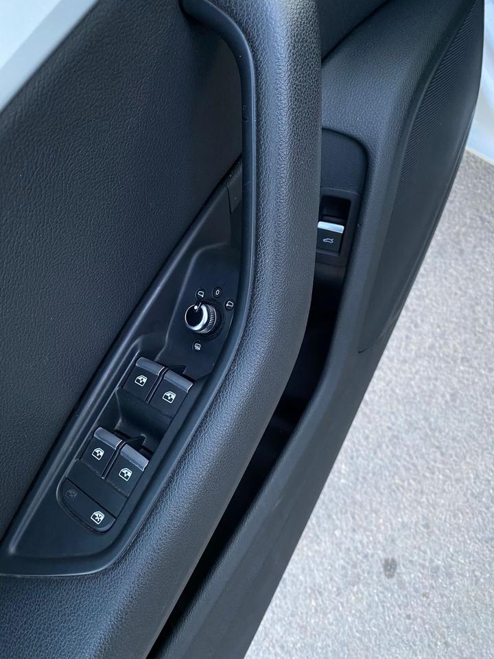 2017 Audi A4 Premium Photo