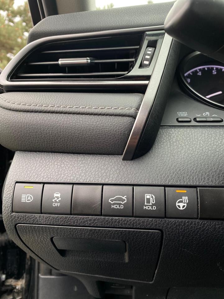 2024 Toyota Camry SE Nightshade Photo