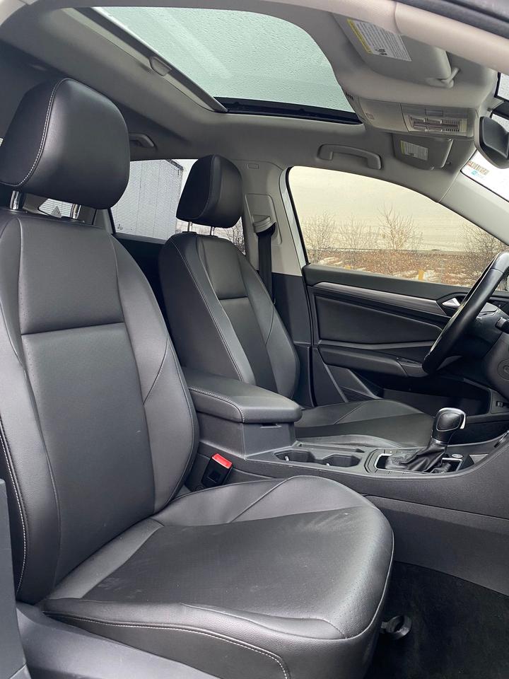 2019 Volkswagen Jetta HIGHLINE | NO ACCIDENT | LEATHER | SUNROOF Photo