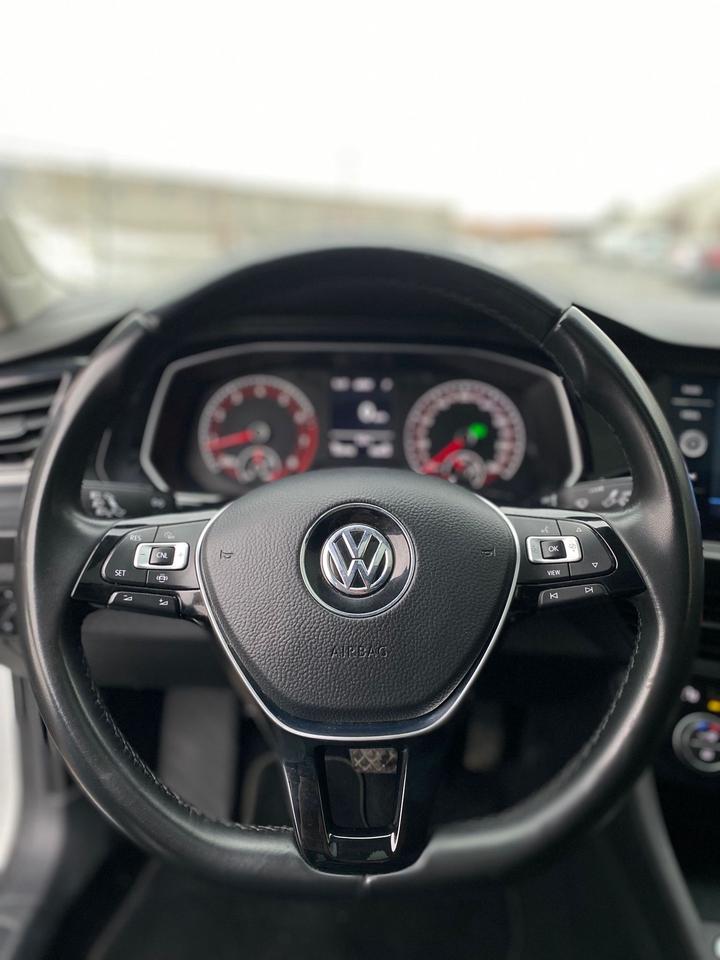 2019 Volkswagen Jetta HIGHLINE | NO ACCIDENT | LEATHER | SUNROOF Photo