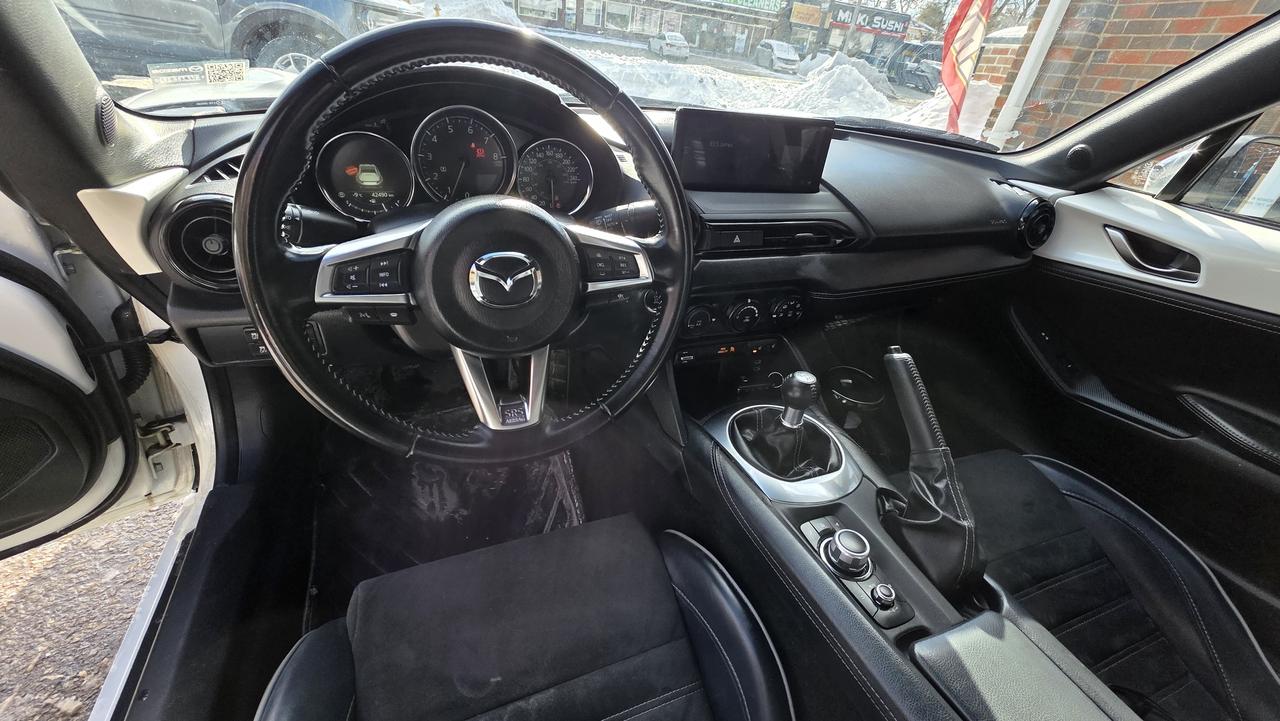 2024 Mazda MX-5 RF GS-P Photo
