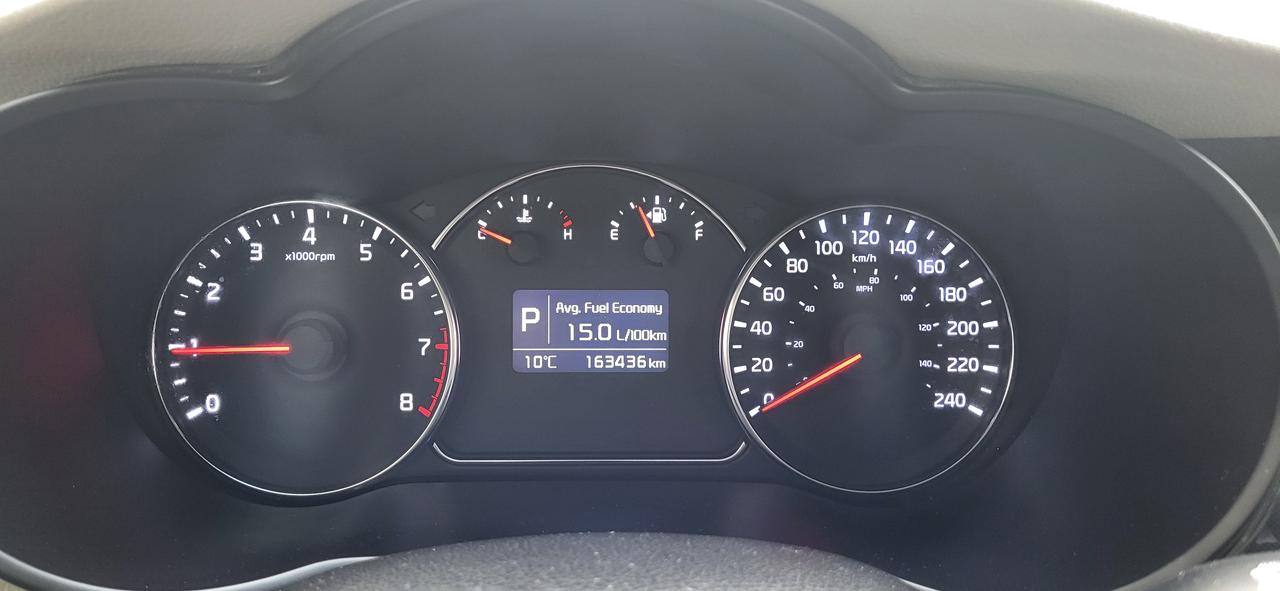 2014 Kia Rondo EX Photo3