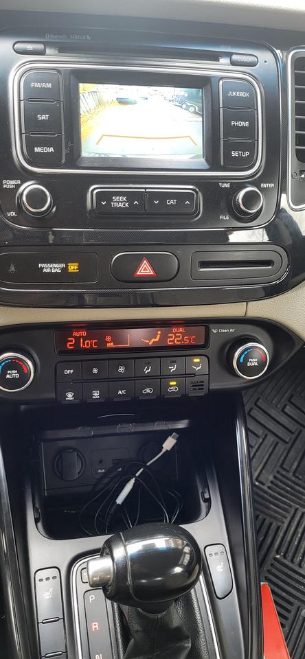 2014 Kia Rondo EX Photo