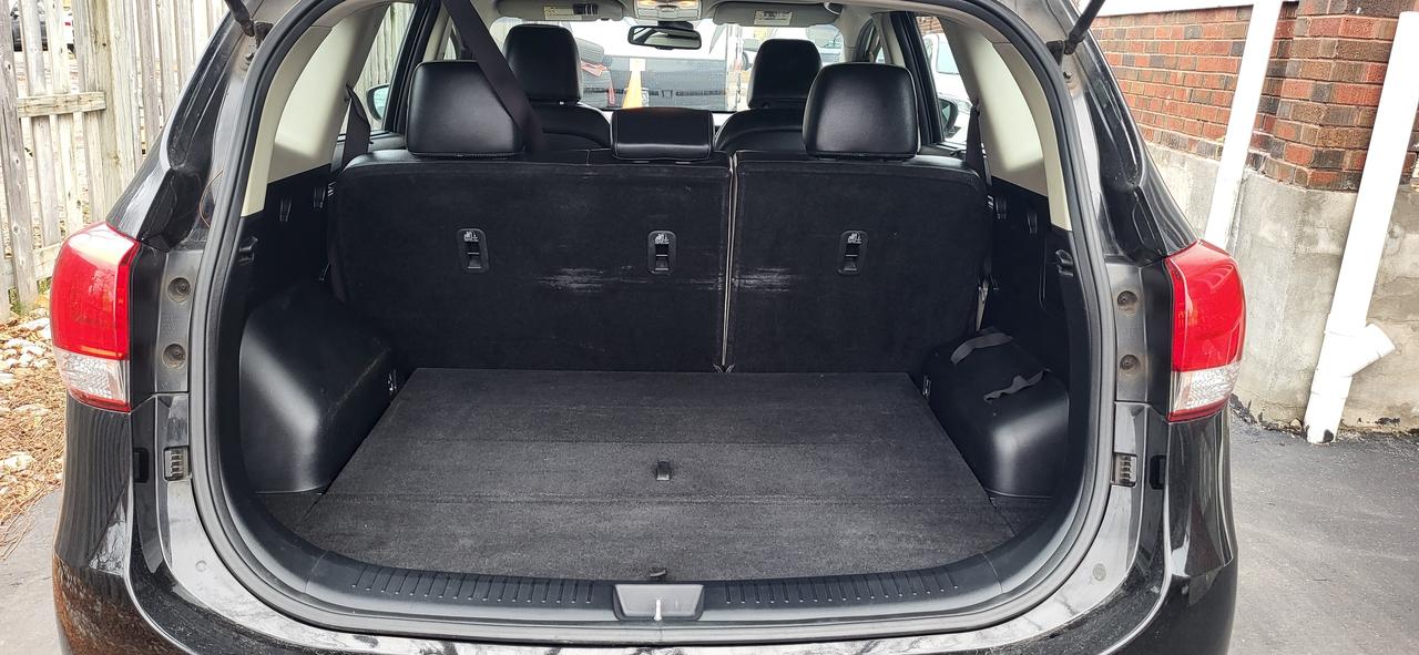 2014 Kia Rondo EX Photo