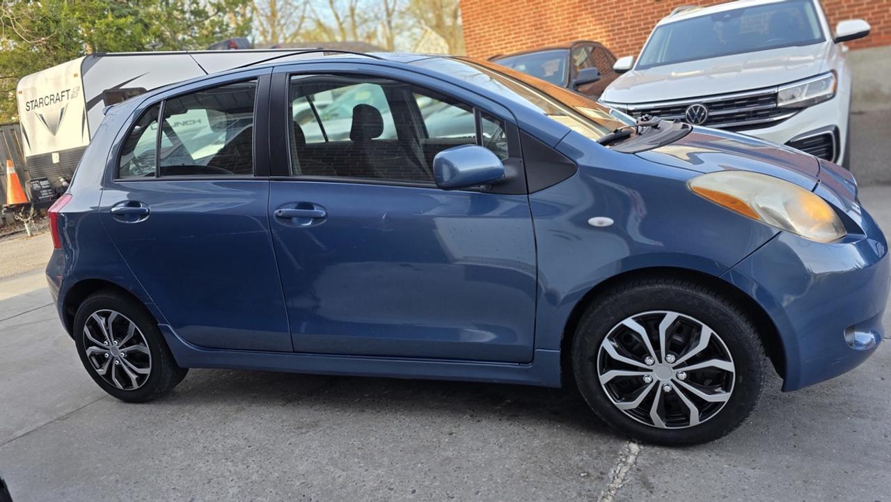 2006 Toyota Yaris RS Photo