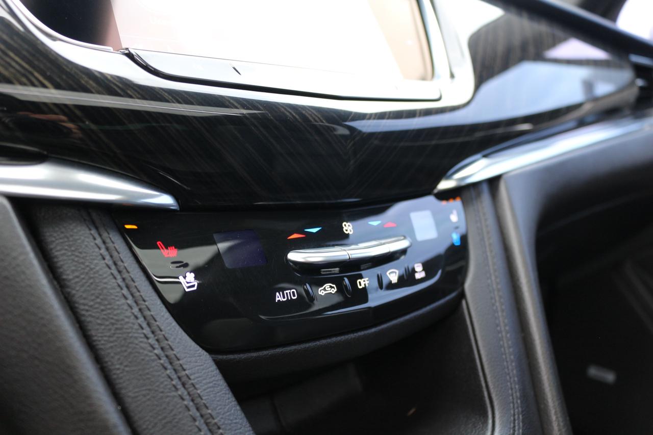 2020 Cadillac XT6 Premium Luxury Photo