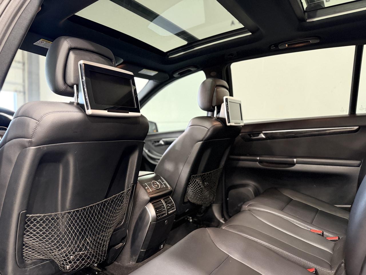 2012 Mercedes-Benz R-Class R350 BlueTEC Photo