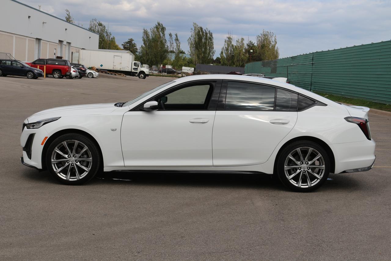 2023 Cadillac CT5 Sport Photo3