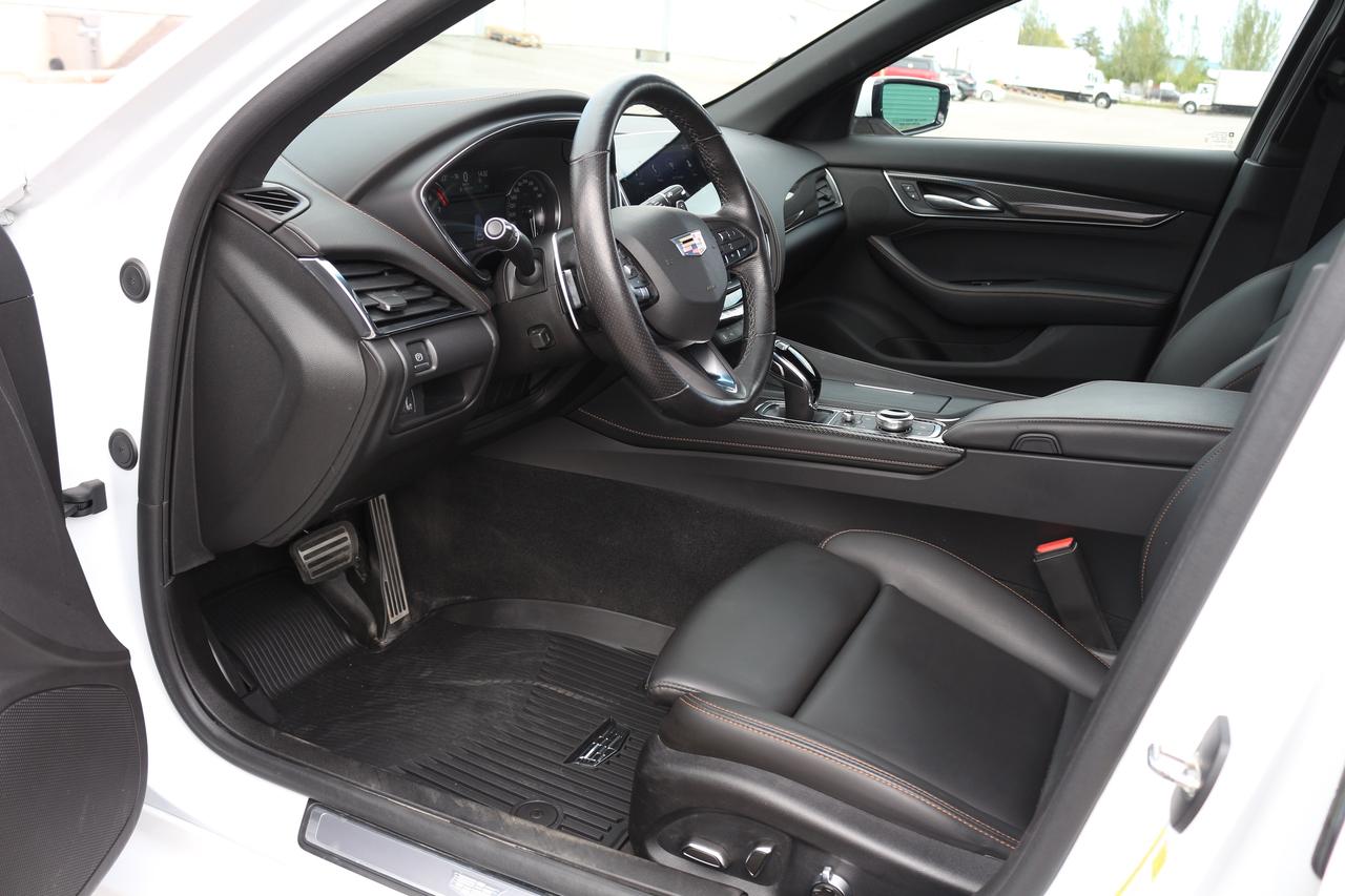 2023 Cadillac CT5 Sport Photo