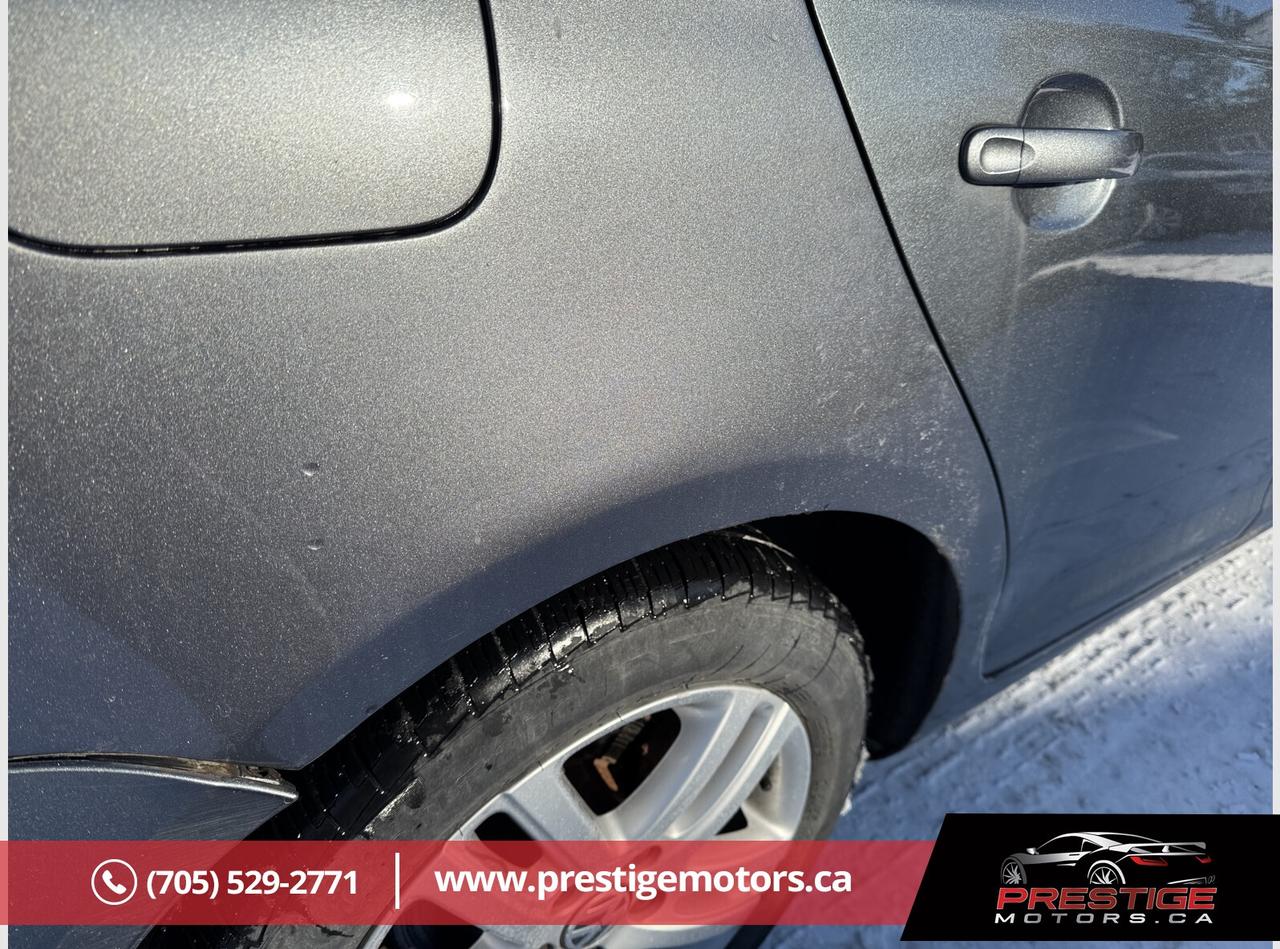 2010 Volkswagen Golf SportWagen Trendline Photo