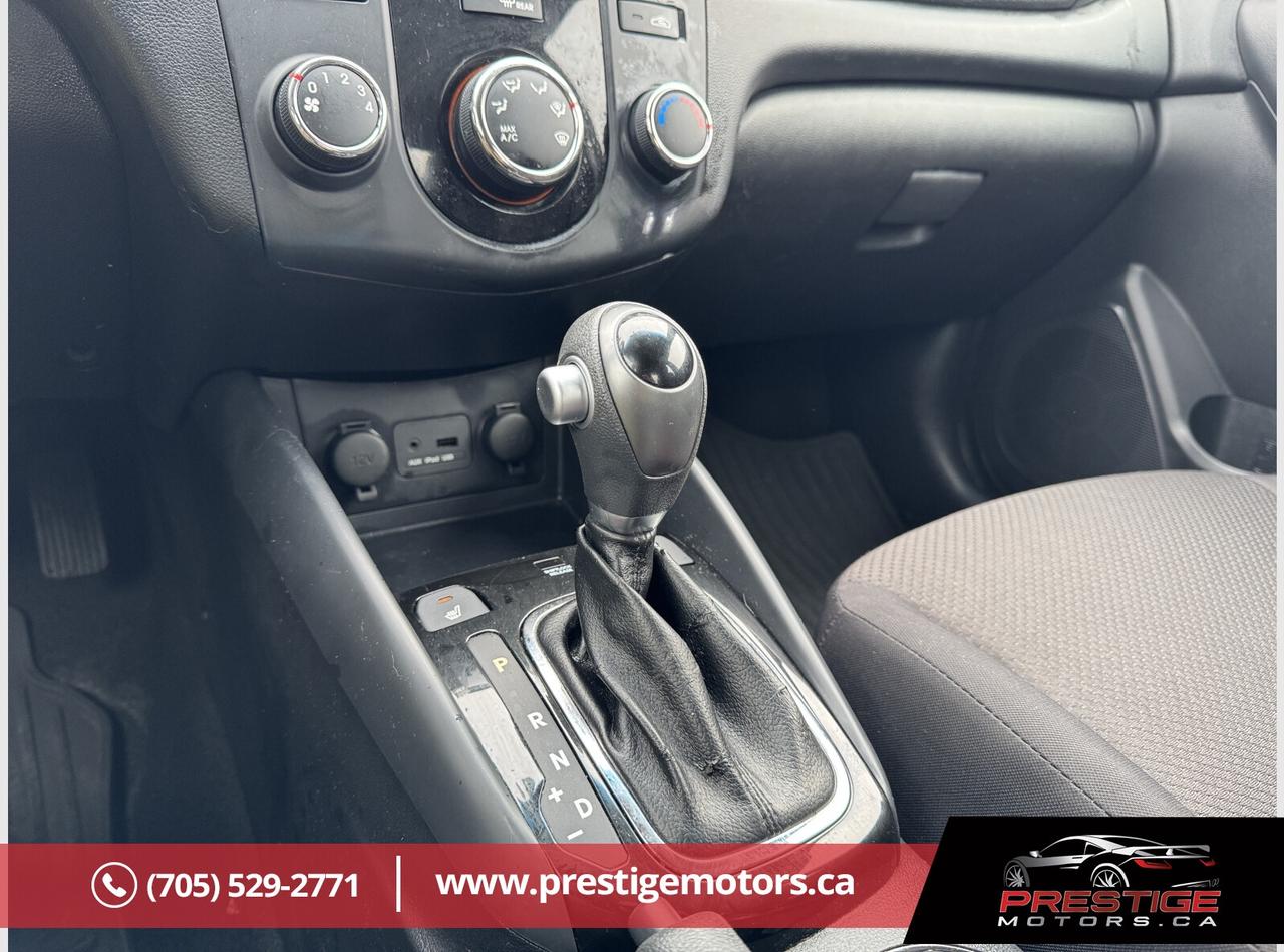 2012 Kia Forte EX Photo