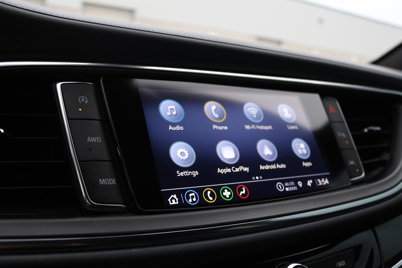 2024 Buick Enclave Essence Photo