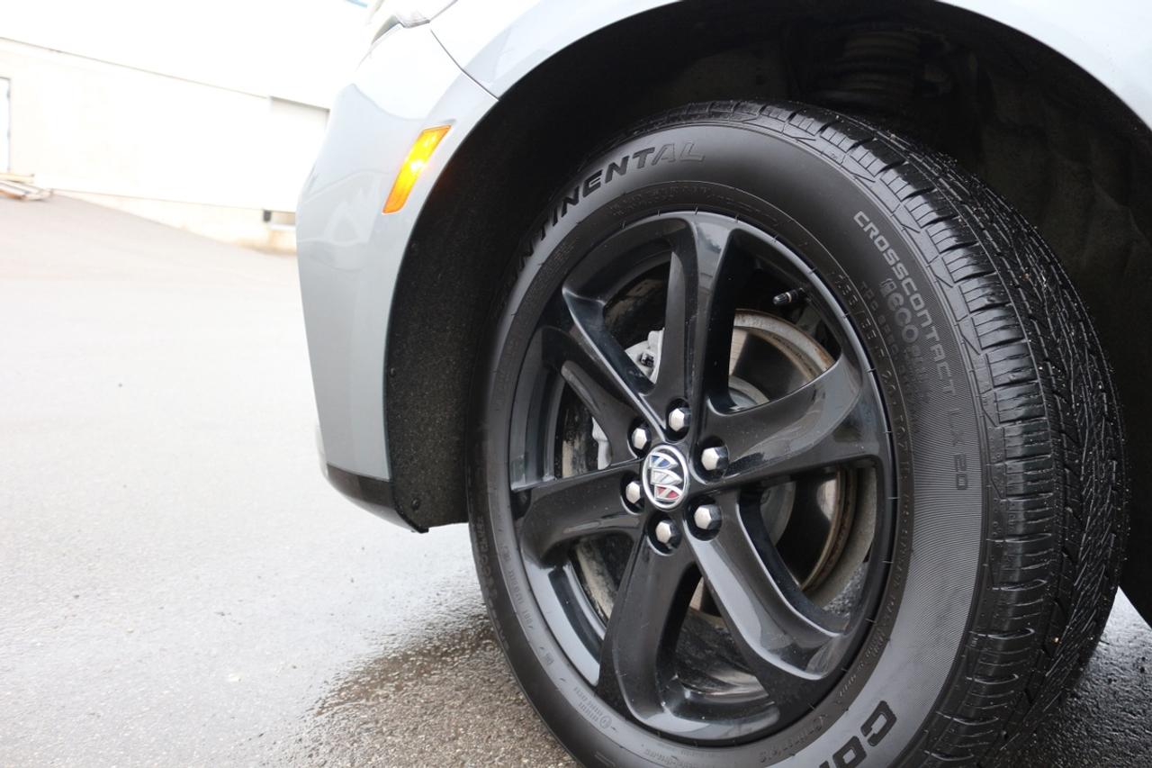2024 Buick Enclave Essence Photo