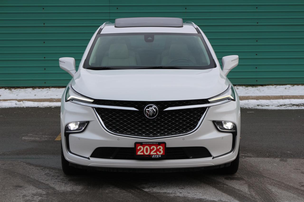 2023 Buick Enclave Avenir Photo