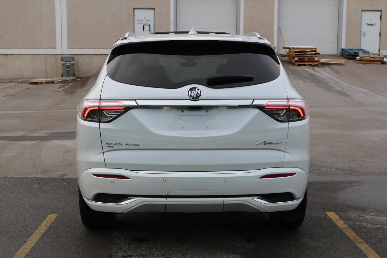 2023 Buick Enclave Avenir Photo