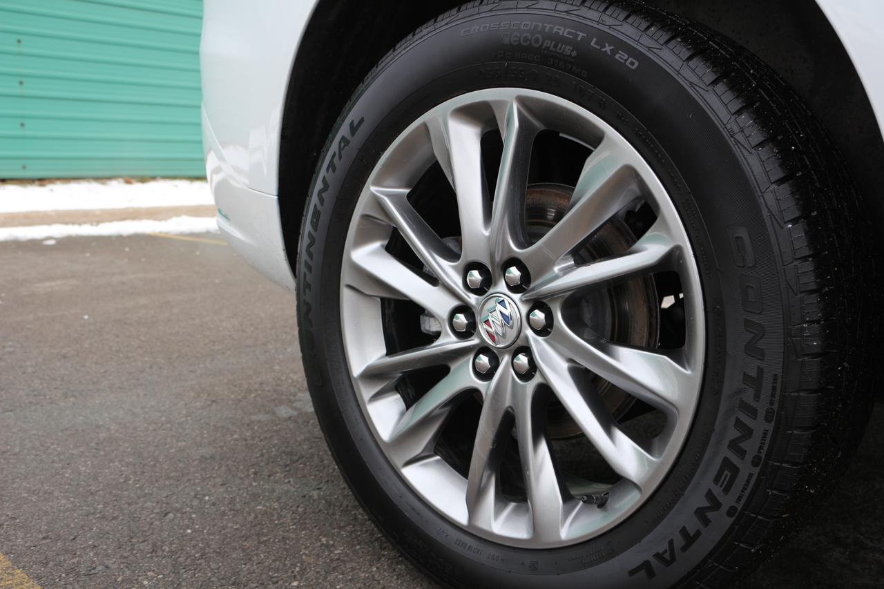 2023 Buick Enclave Avenir Photo