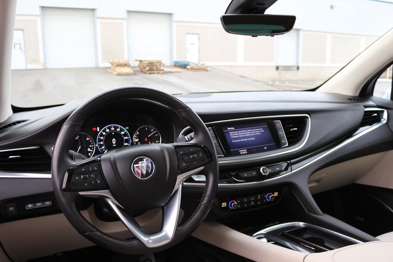 2023 Buick Enclave Avenir Photo