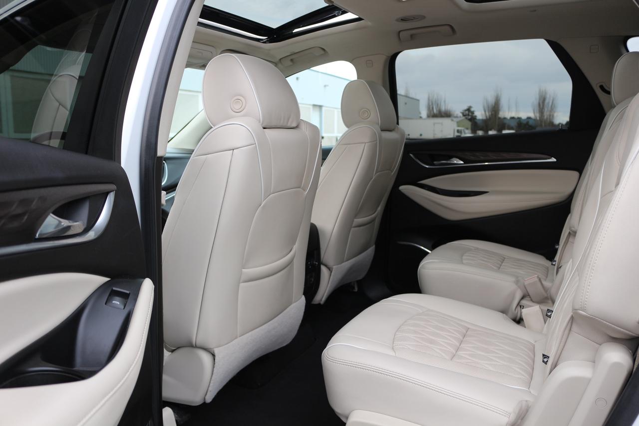 2023 Buick Enclave Avenir Photo