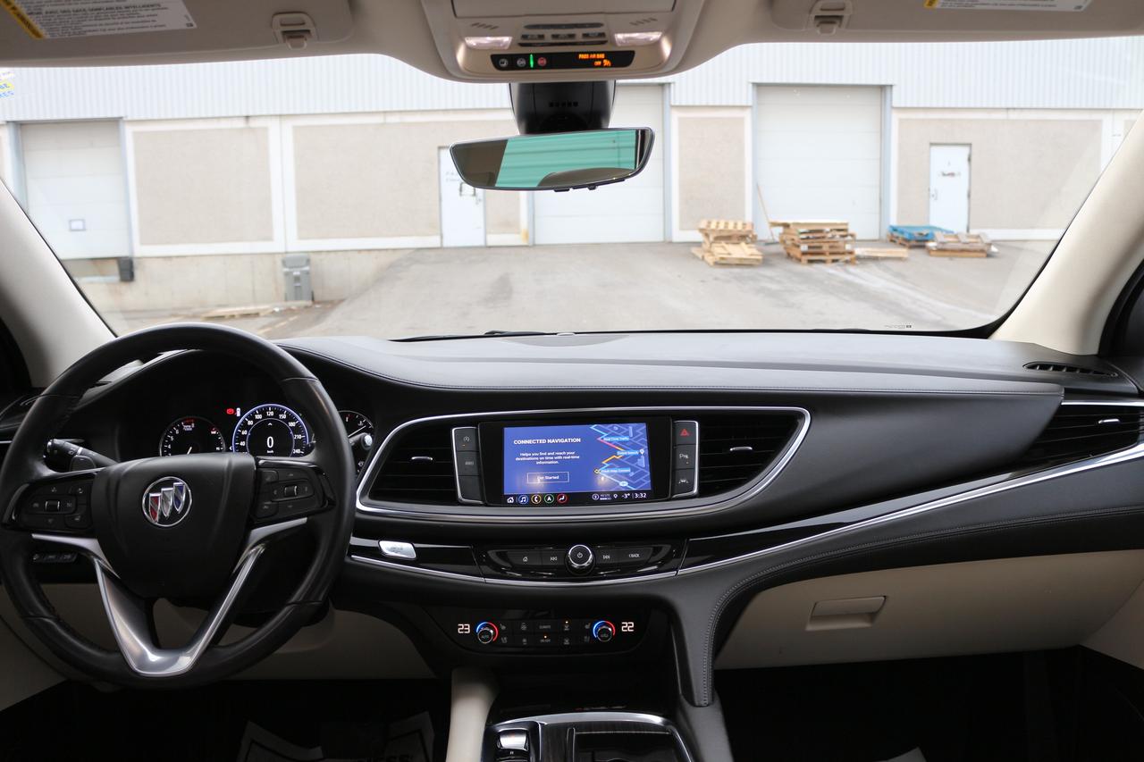 2023 Buick Enclave Avenir Photo
