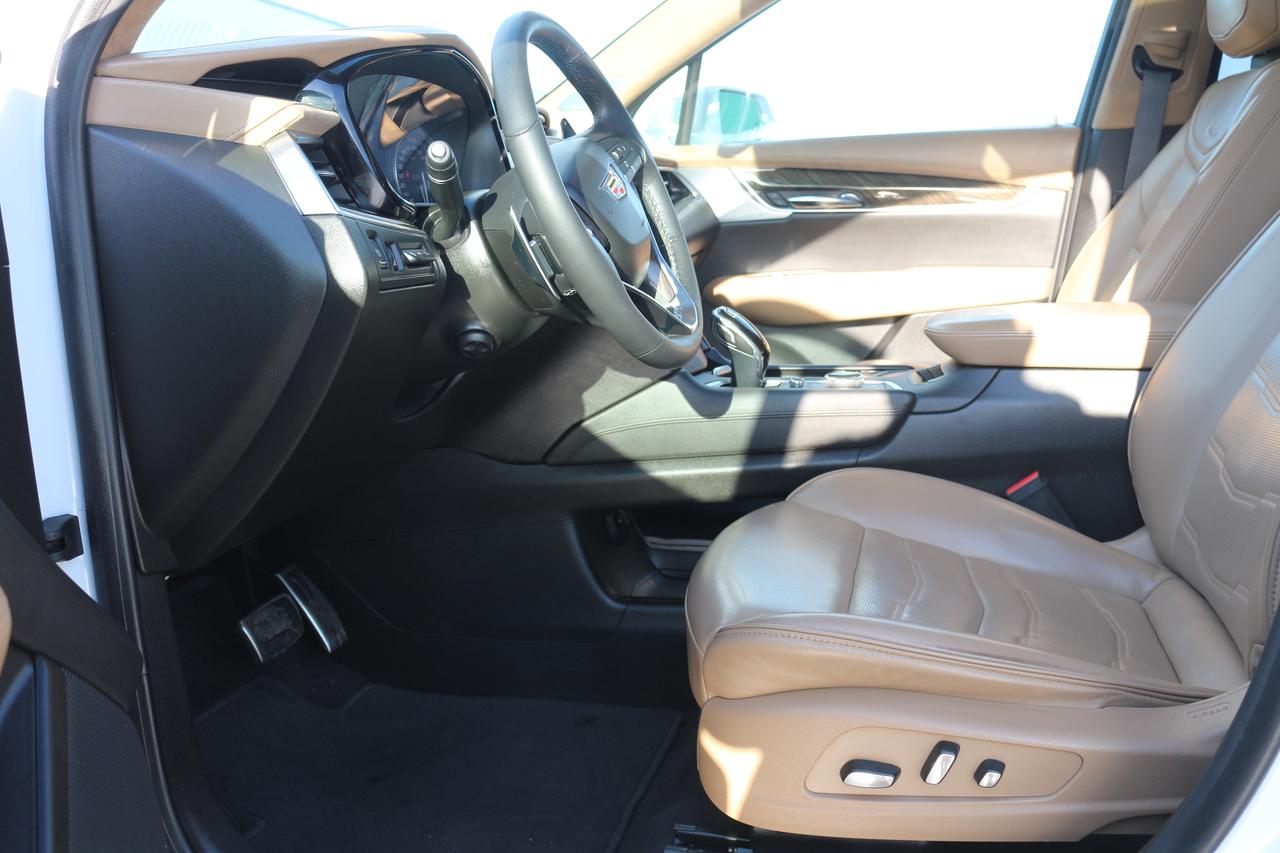 2020 Cadillac XT6 Platinium Sport Photo