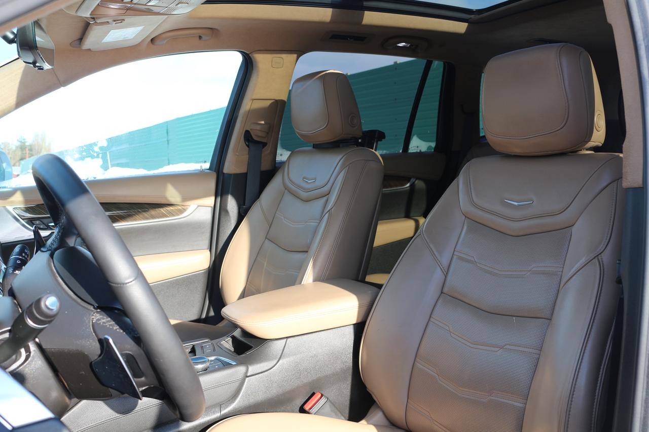 2020 Cadillac XT6 Platinium Sport Photo