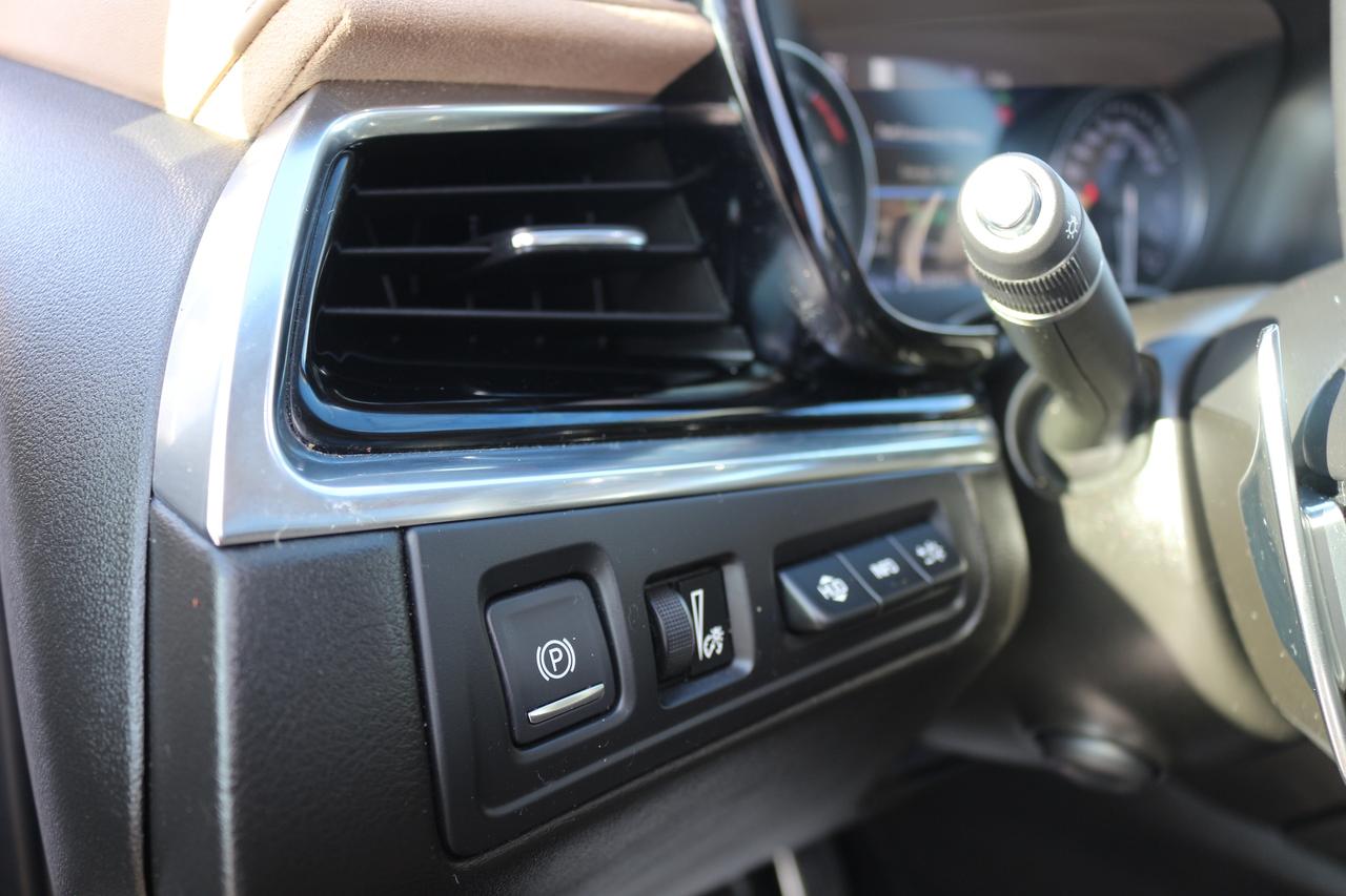 2020 Cadillac XT6 Platinium Sport Photo