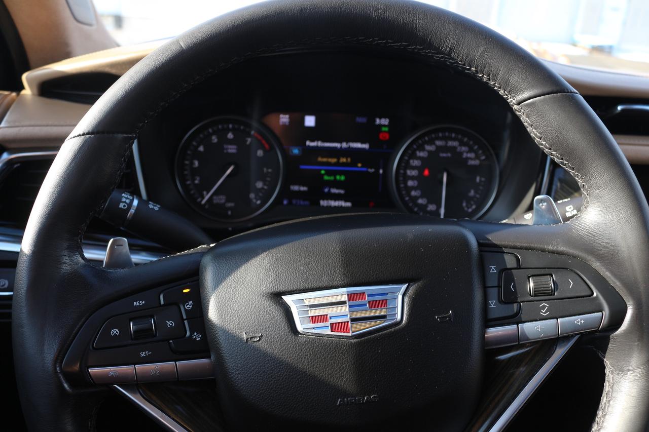 2020 Cadillac XT6 Platinium Sport Photo