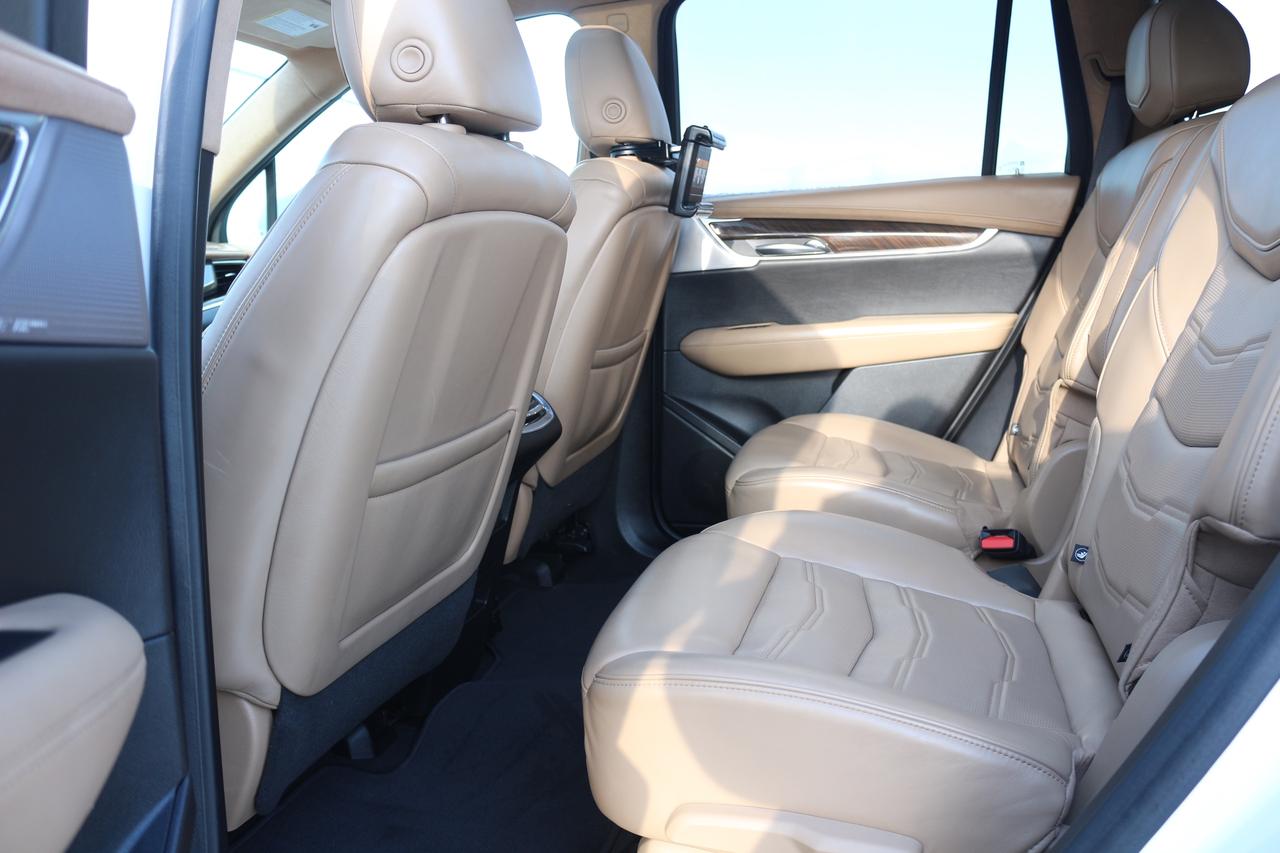 2020 Cadillac XT6 Platinium Sport Photo