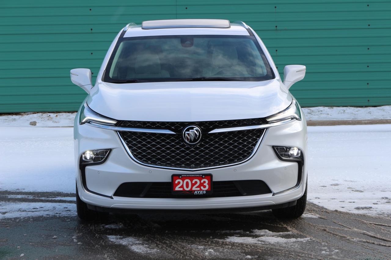2023 Buick Enclave Avenir Photo