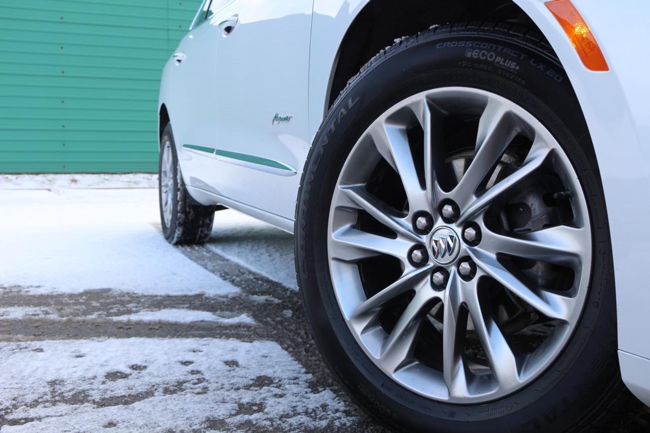 2023 Buick Enclave Avenir Photo